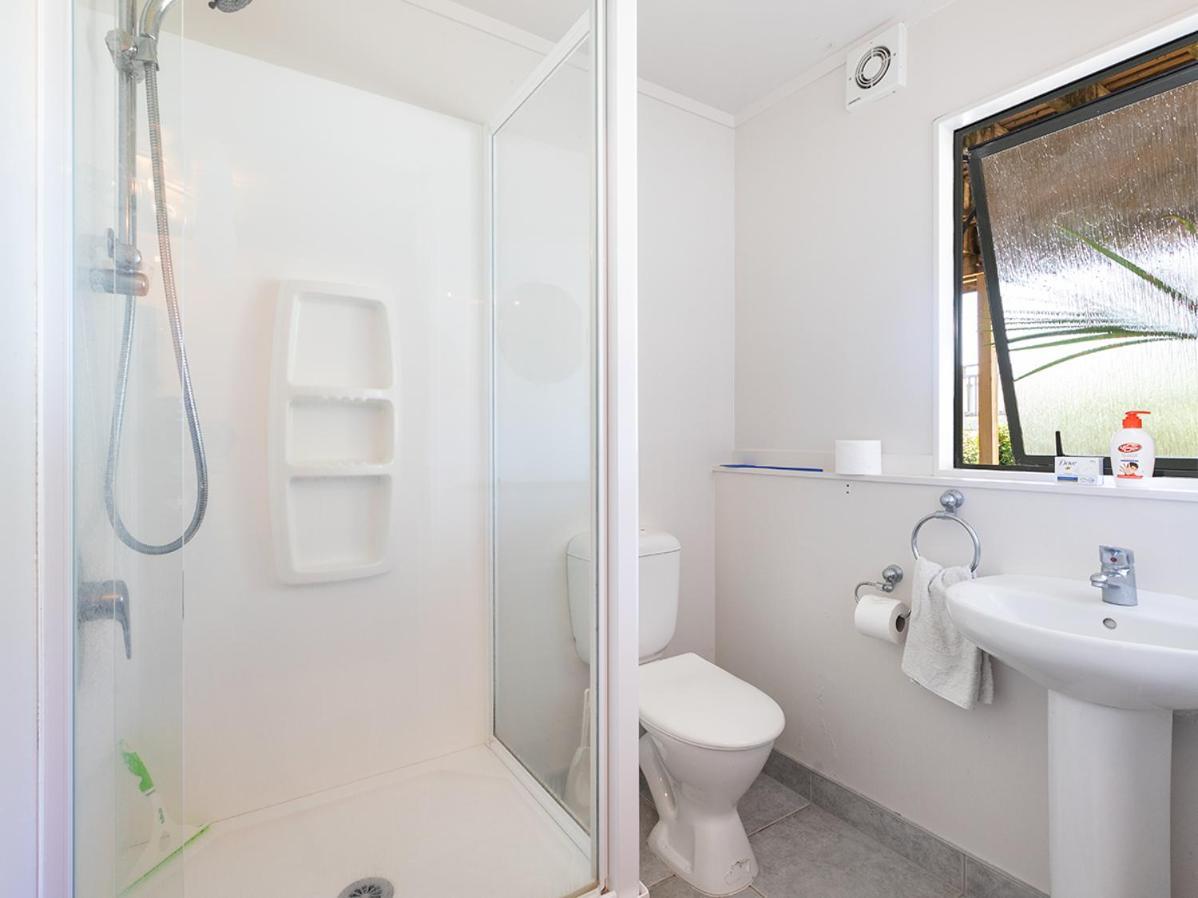 Kawau Vista - Snells Beach Holiday Home Екстериор снимка
